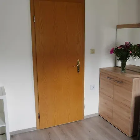 Apartment Gepflegte Fuer 5 Personen Im Idyllischen Moehren Treuchtlingen