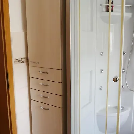 Gepflegte Fuer 5 Personen Im Idyllischen Moehren Apartment